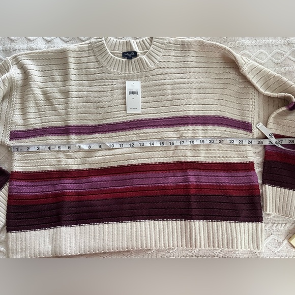 New! Splendid Designer Striped Cream and Purple Women's Acrylic Sweater - Picture 10 of 13